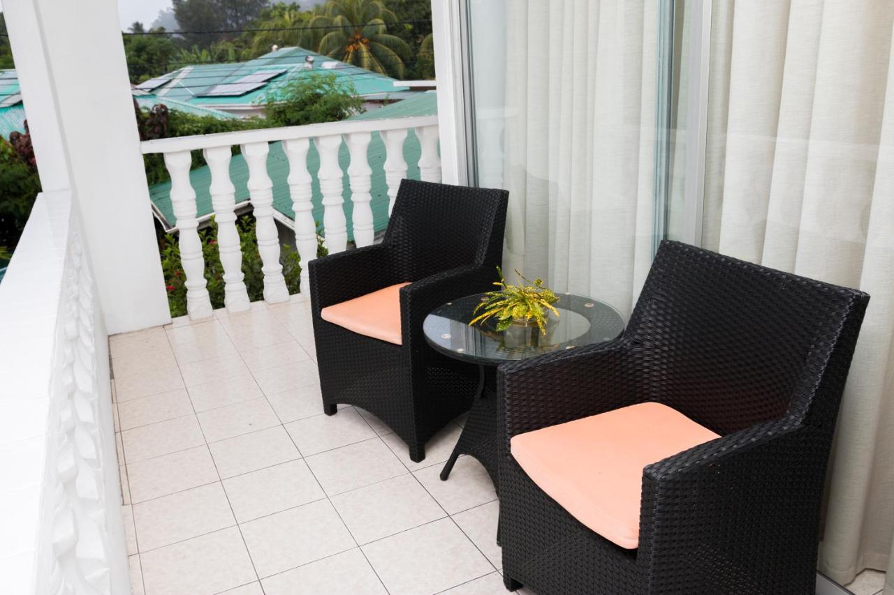 Hotel Le Manglier Pointe La Rue Exterior foto